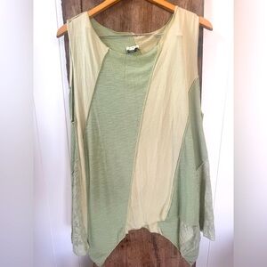 POL Green and Cream striped with Lace floral detail bohemian Women's Top SZ M